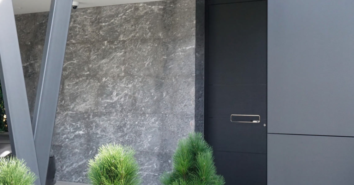 How much can you save with well-insulated entry doors? | Pirnar